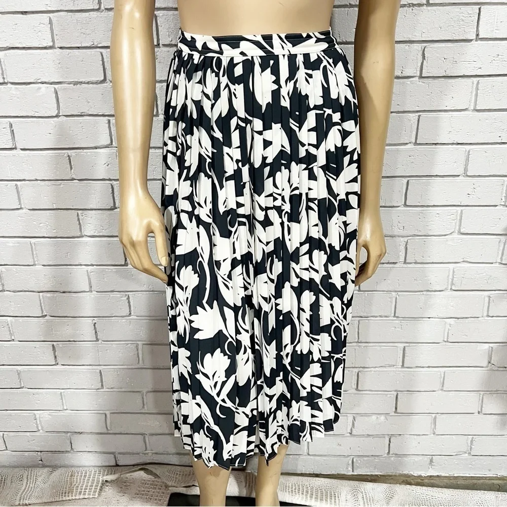 J.Crew 365 Women’s A-Line‎ Midi Skirt in Mirrored Floral